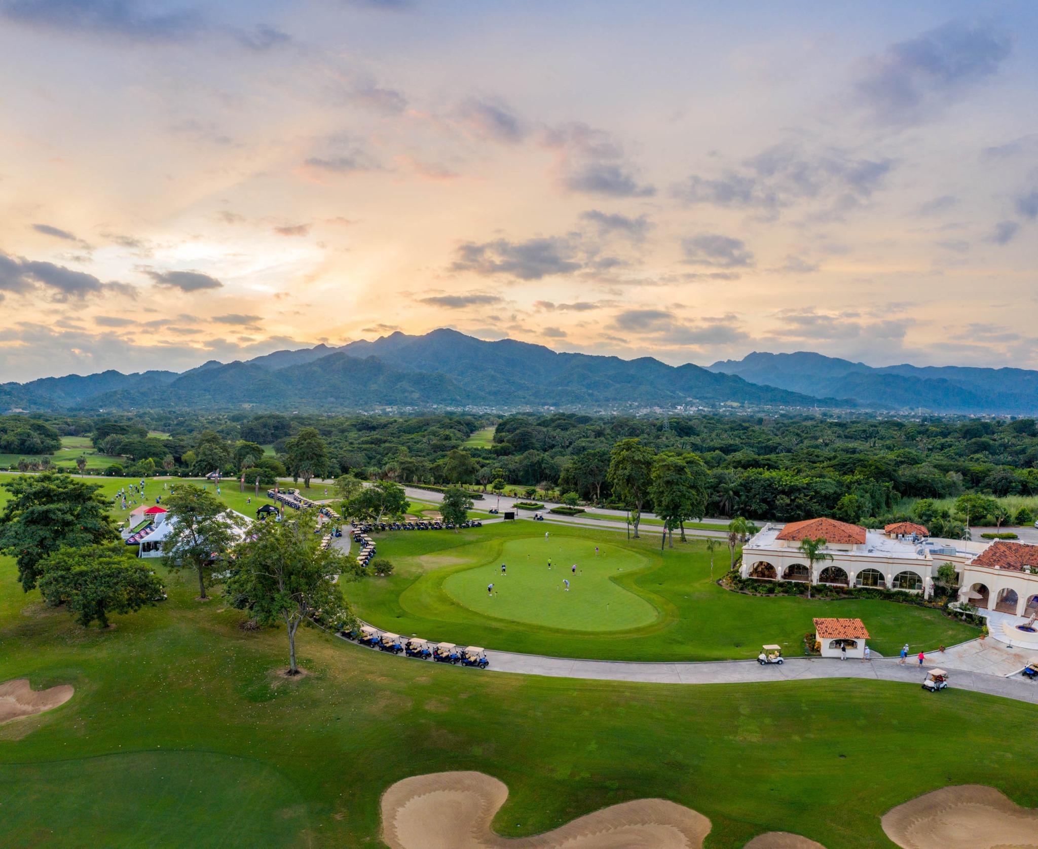 PV Transfer - Golf, Puerto Vallarta, Jalisco